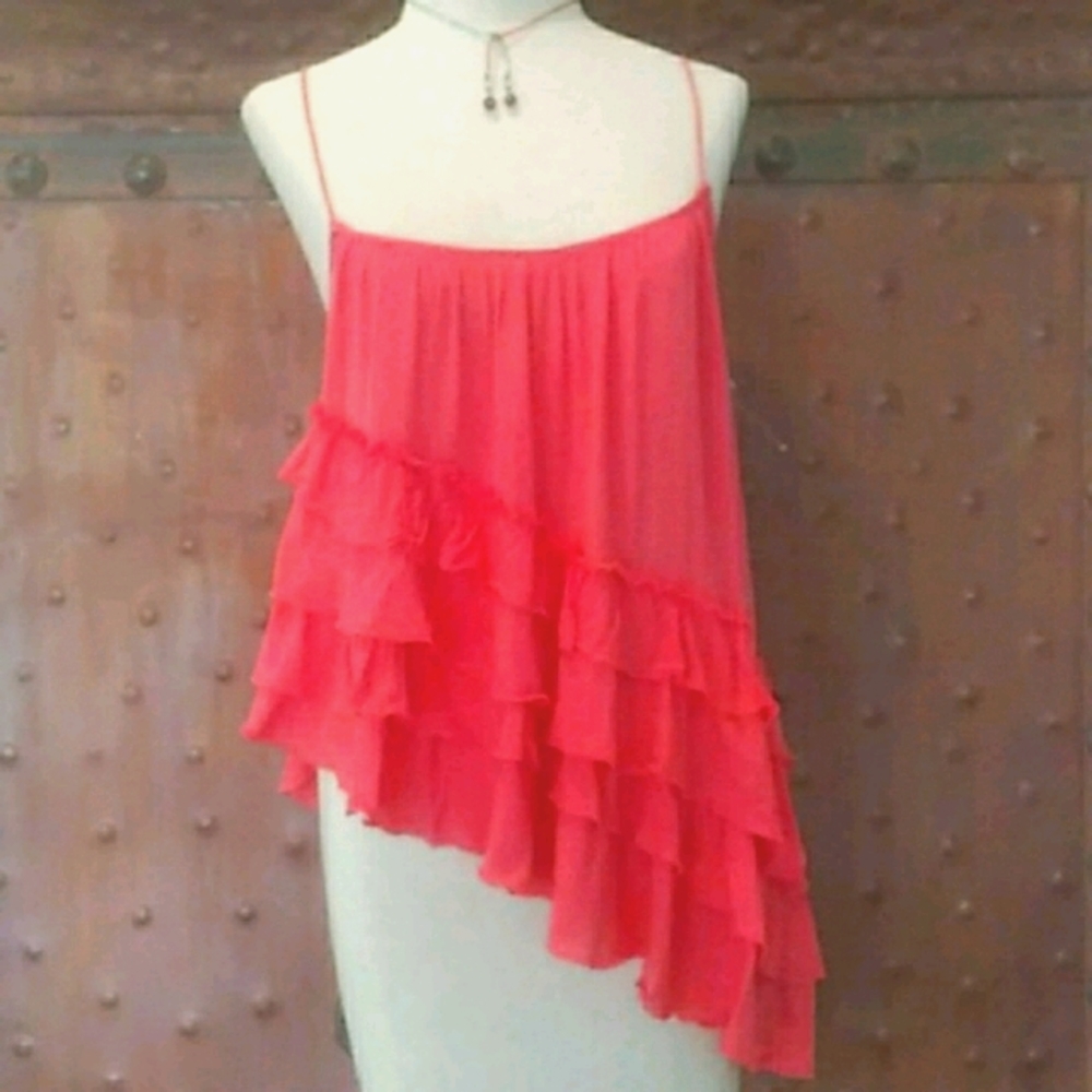 NWT FREE PEOPLE ASYMMETRIC RUFFLED TOP/ CORAL. SM